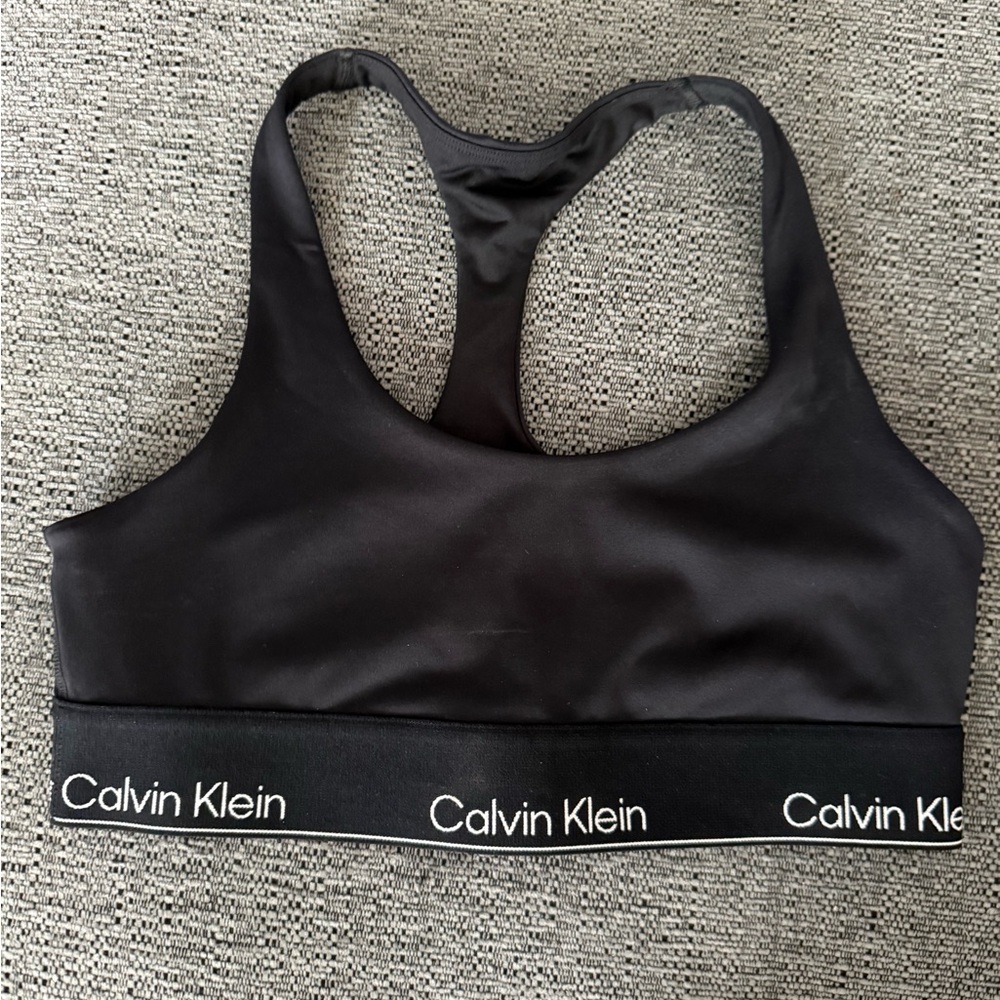 🟡🟡Calvin Klein Black Racerback Bra